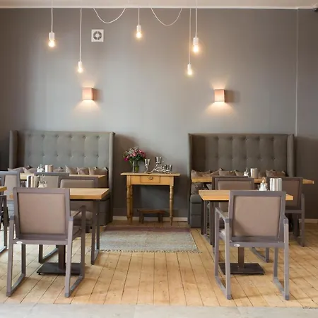 Rheingau 4* Walluf